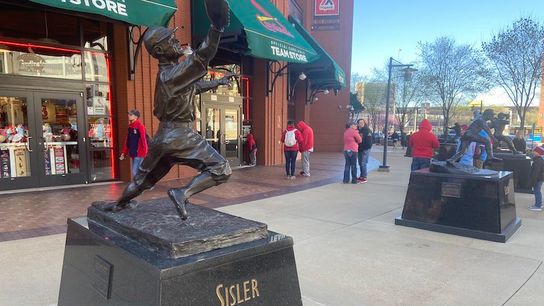 Pirates vs. Cardinals, postponed taken in St. Louis (Live coverage)